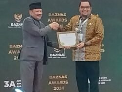 Pj. Bupati Parigi Moutong Terima Anugerah BAZNAS Award 2024