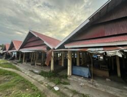 Buntut Bangunan Rangka Baja Dana CSR, Sejumlah Area Pasar Sentral Parigi Terkesan Mati Suri