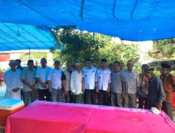 Bupati Erwin Burase Pimpin Syukuran Panen Padi di Toribulu