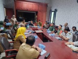 HUT ke-81 RI di Parigi Moutong, Polri Bertugas Mengibarkan dan TNI Menurunkan Bendera
