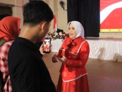 Fashion Show Batik Saga Meriahkan HUT ke-81 RI di Parigi Moutong
