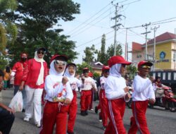 Lomba Gerak Jalan SD dan SMP Meriahkan HUT ke-81 RI di Parigi Moutong
