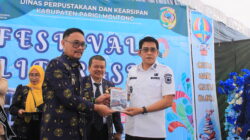 Zulfinasran Bedah Buku “Profesionalisme Aparatur Sipil Negara dalam Mewujudkan Tata Kelola Pemerintahan yang Baik”