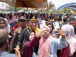 Anwar Hafid Tunda Sambutan HUT Buol demi Peserta Upacara, Salurkan 5.000 Paket Sembako