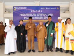 Gubernur Anwar Hafid Lantik 422 PNS Pemprov Sulteng, Tekankan Meritokrasi dan Integritas