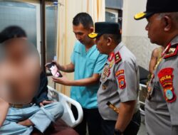 Usai Tinjau Lokasi Bentrokan, Kapolda Sulteng Jenguk Korban di RS Bhayangkara Palu