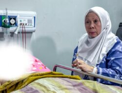 Usai Bentrokan Anoa, Reny Lamadjido Jenguk Korban dan Serukan Perdamaian